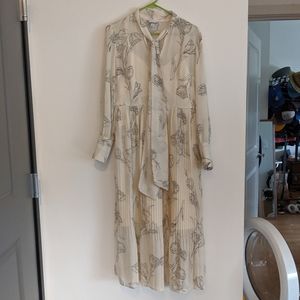 A New Day beautiful cream/floral dress